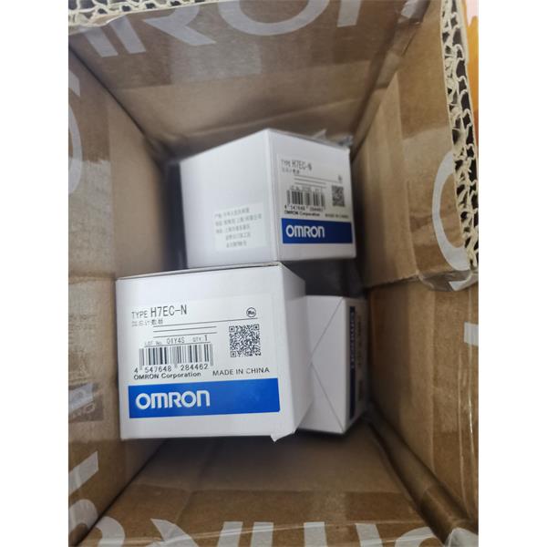 OMRON歐姆 直流3線式屏蔽型接近傳感器E2E-X5E2-M1-Z